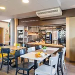 מלון Lyon Saint-bonnet Mi-plaine סן-בונה-דו-מור
