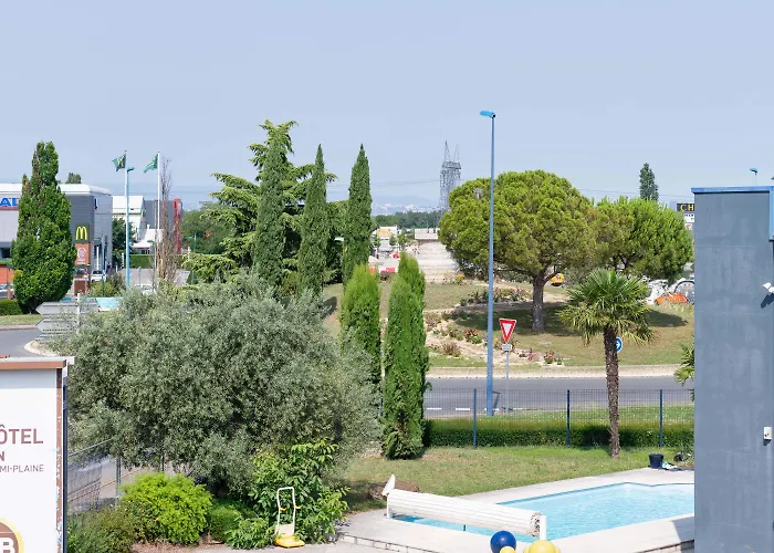 Lyon Saint-bonnet Mi-plaine Hotel Saint-Bonnet-de-Mure