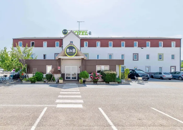 Lyon Saint-bonnet Mi-plaine Hotel